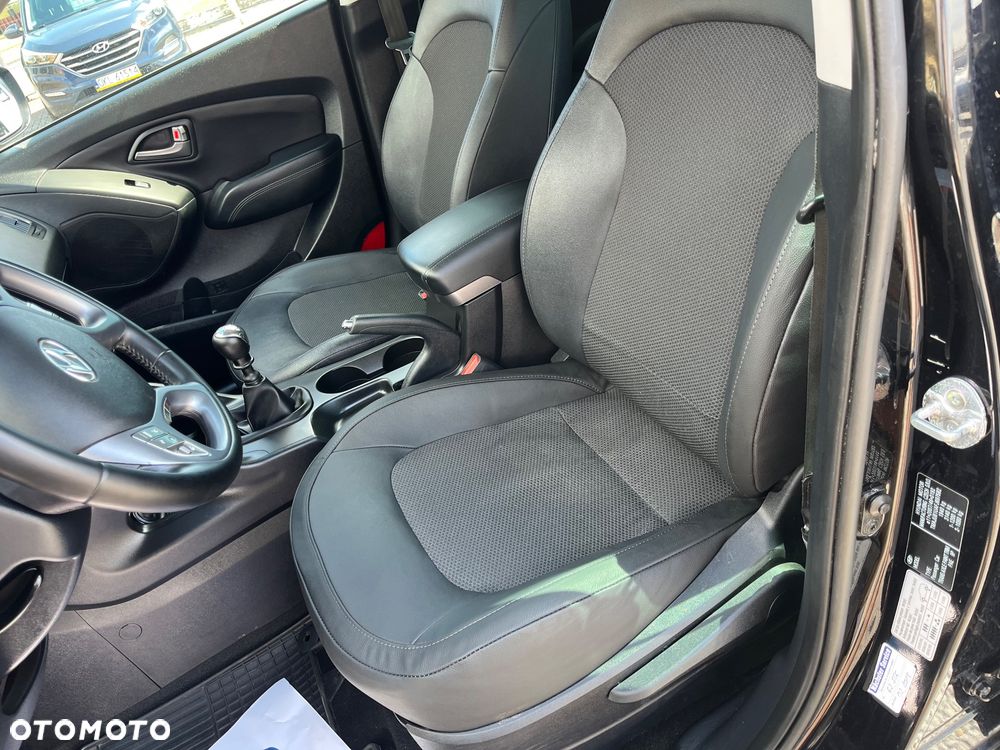 Hyundai ix35 1.7 CRDi 2WD Fifa World Cup Edition - 26