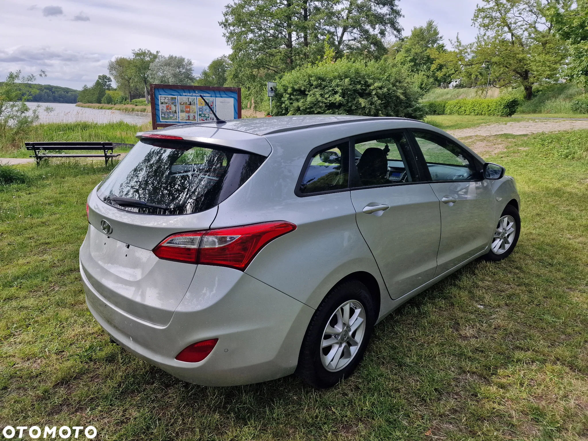 Hyundai i30 i30cw 1.4 Fifa World Cup Edition - 11