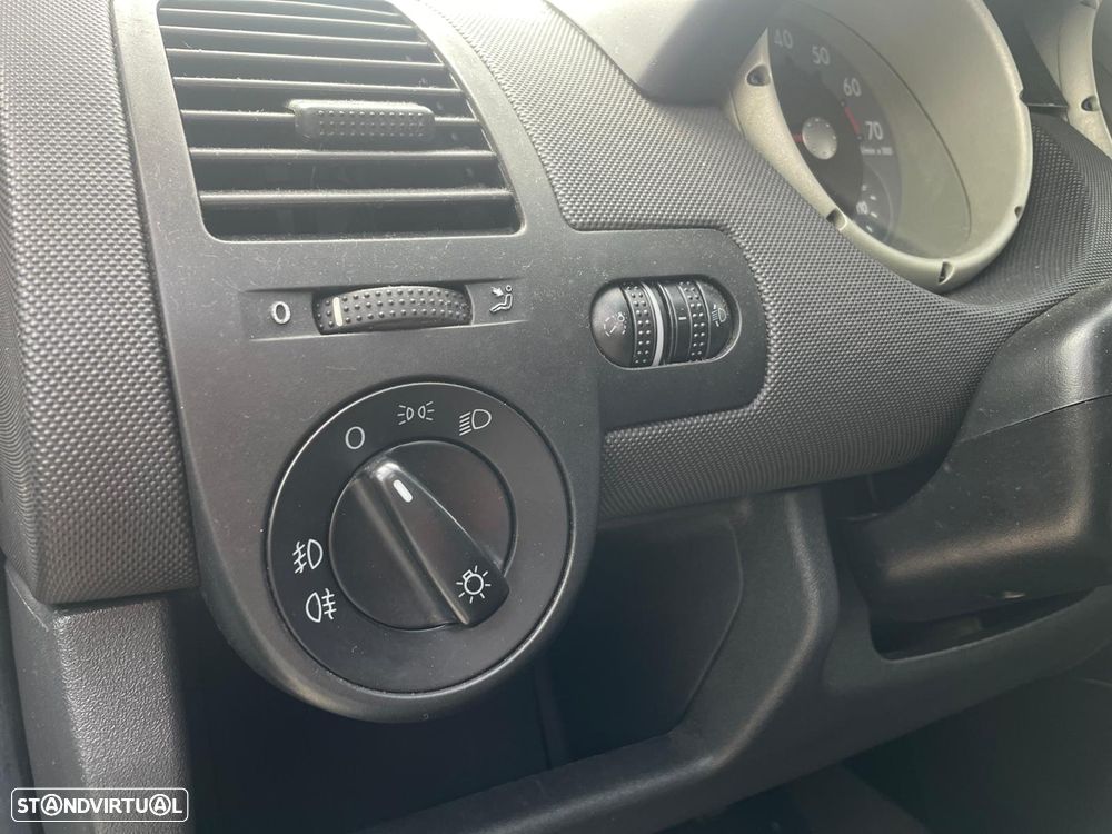 VW Polo 1.0 Highline AC - 9