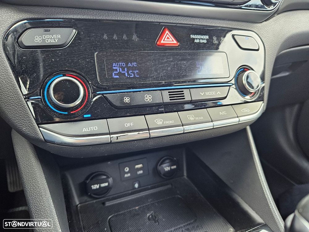 Hyundai Ioniq 1.6 GDI HEV Hybrid Tech - 25