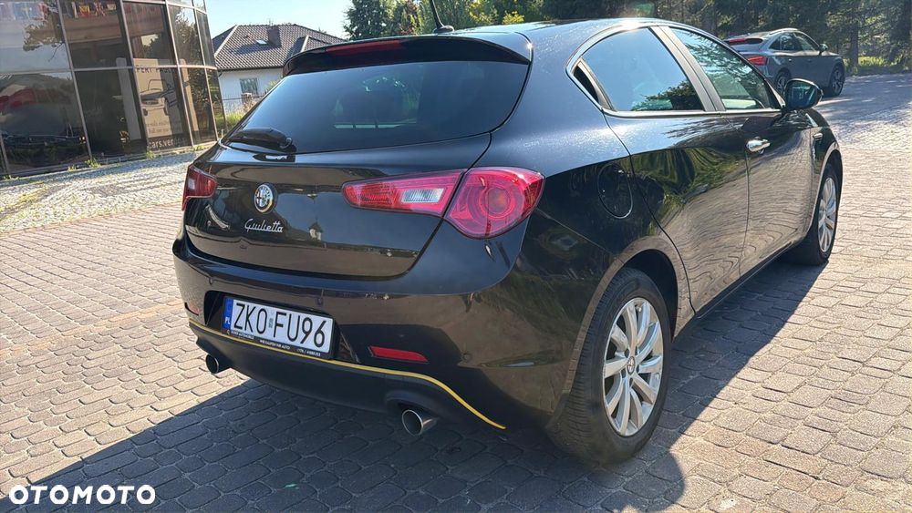 Alfa Romeo Giulietta 2.0 JTDM Exclusive TCT - 18