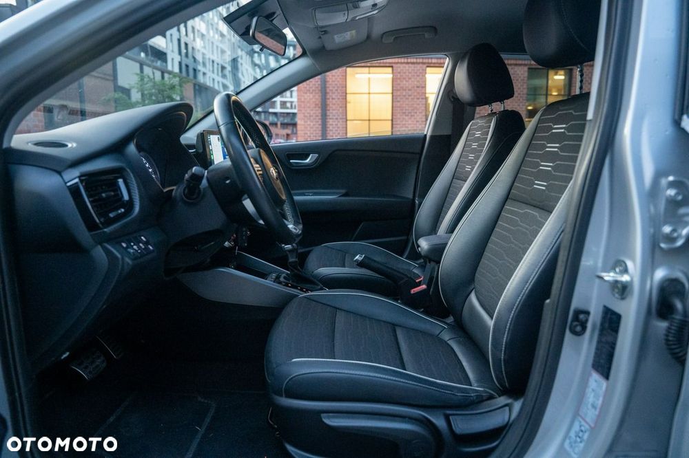 Kia Stonic 1.0 T-GDI GT Line DCT - 19