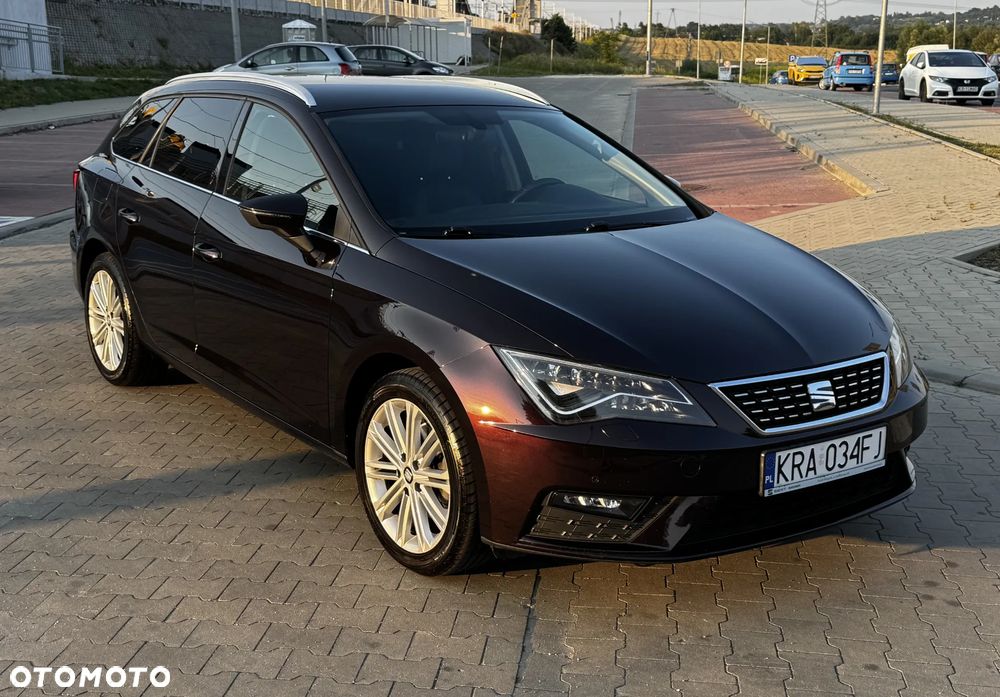 Seat Leon 1.4 TSI ACT Start&Stop DSG XCELLENCE - 2