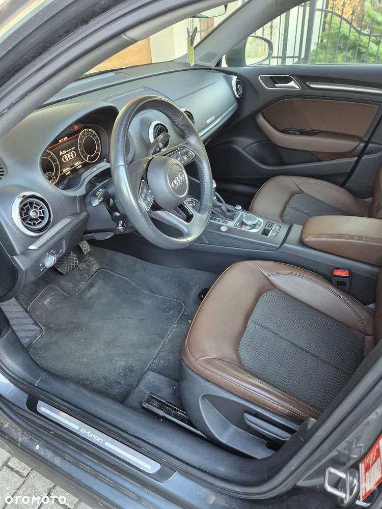 Audi A3 Sportback 1.4 TFSI E-tron Ambition e-S tronic - 11