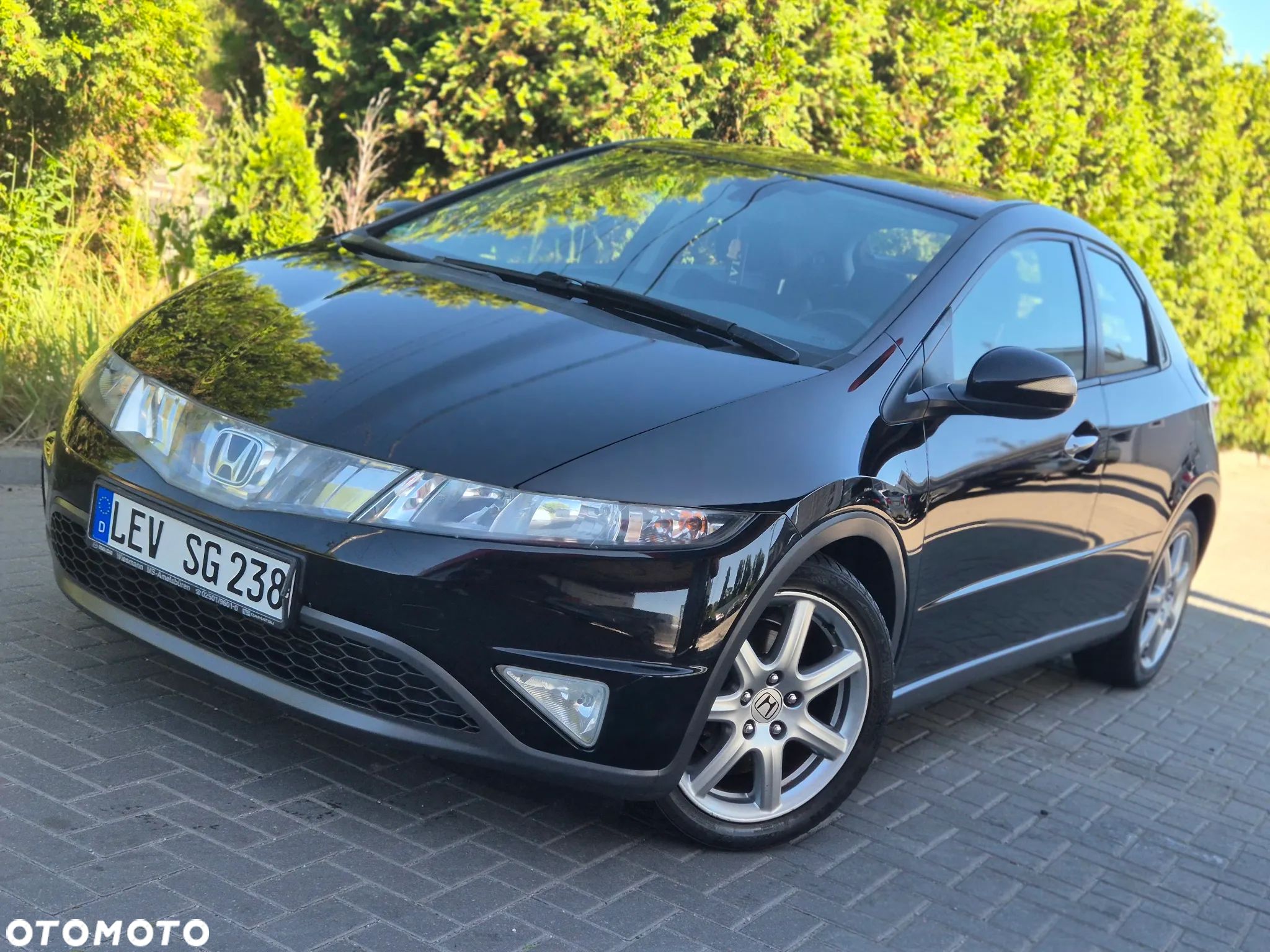 Honda Civic 1.8i-VTEC Executive - 1