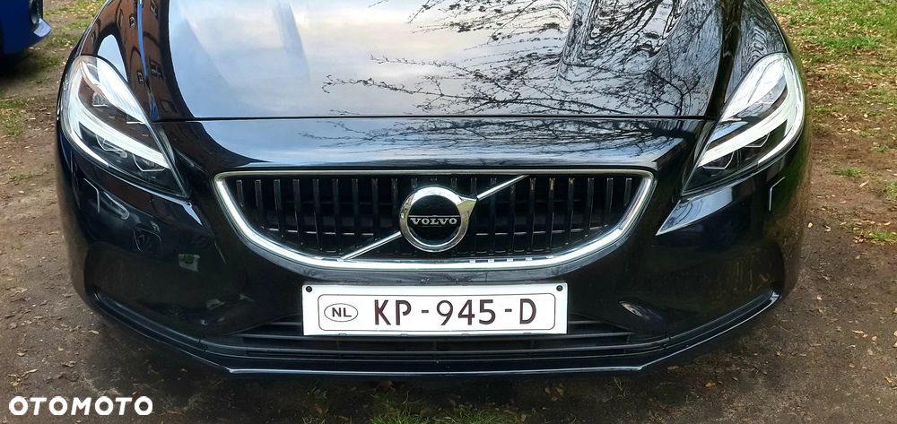 Volvo V40 D2 Momentum - 5