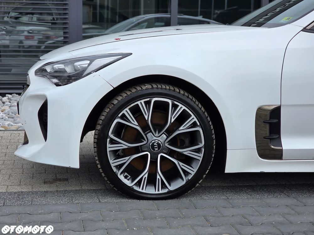 Kia Stinger 2.0 T-GDI XL - 10