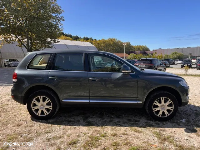 VW Touareg 3.0 TDI V6 Tiptronic - 4