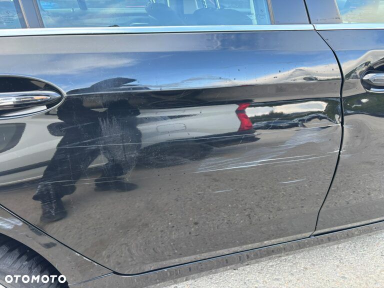 BMW Seria 5 530d Sport Line - 17