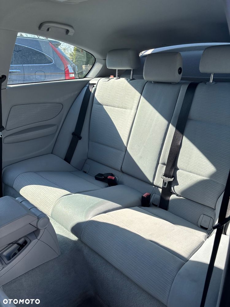 BMW Seria 1 116i - 15