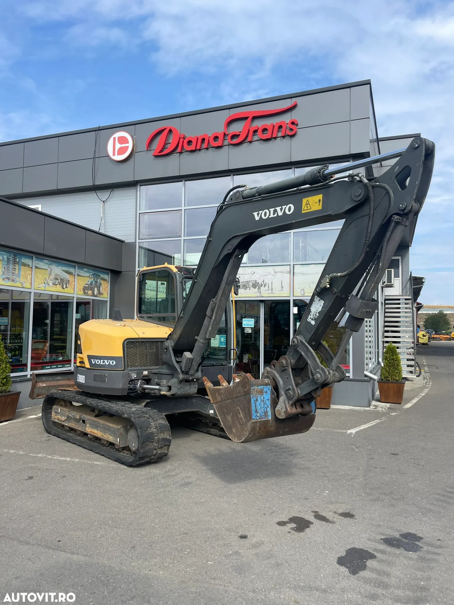 Volvo ECR88D - 4