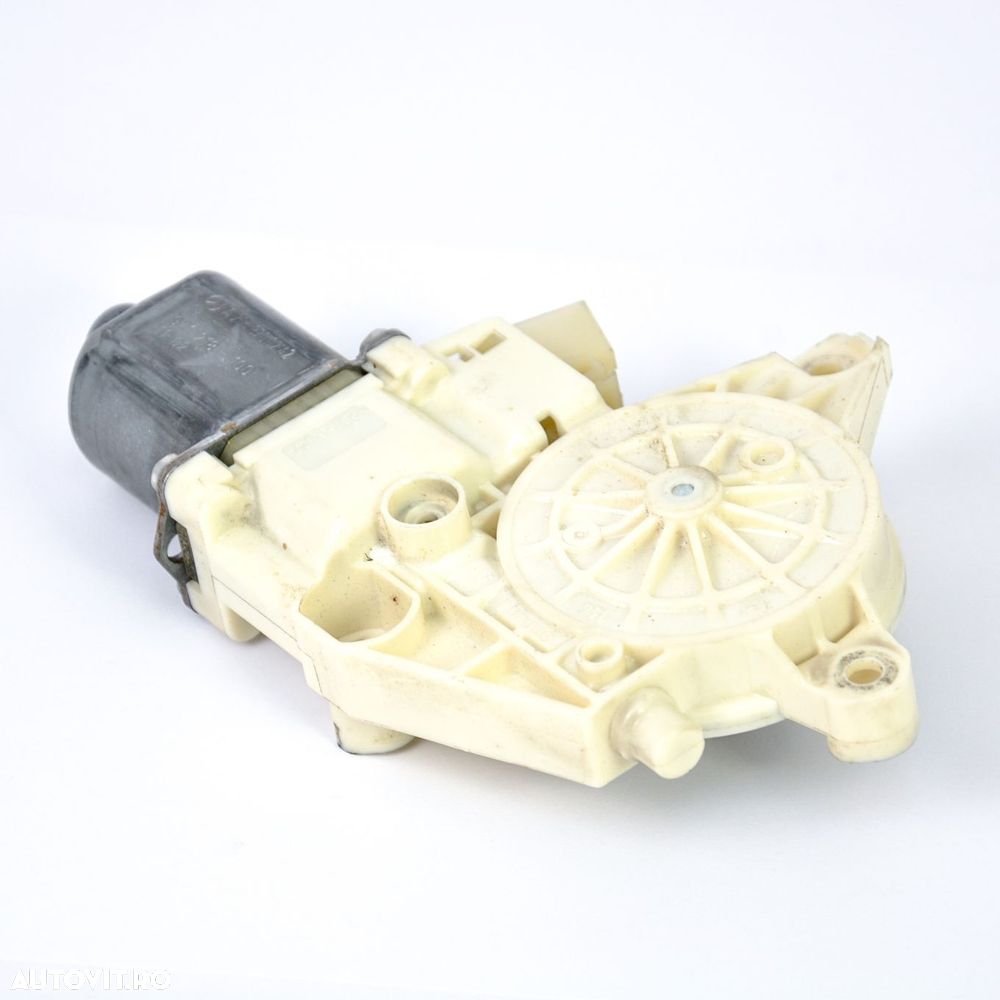 Motoras macara Fata dreapta Mercedes-Benz E-CLASS (W212)  2009  > 000 - 4