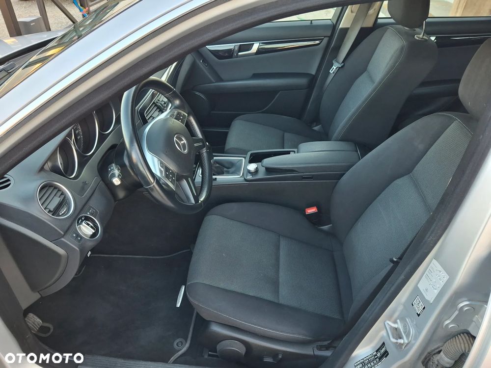 Mercedes-Benz Klasa C 220 CDI DPF BlueEFFICIENCY Edition - 18