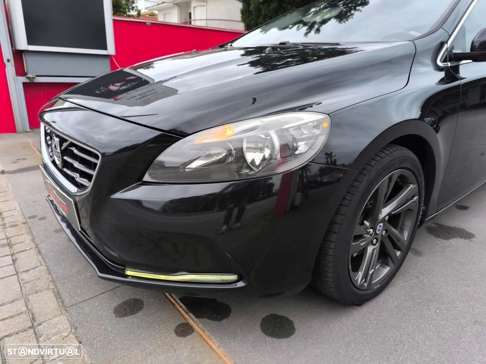 Volvo V40 D2 Momentum - 11