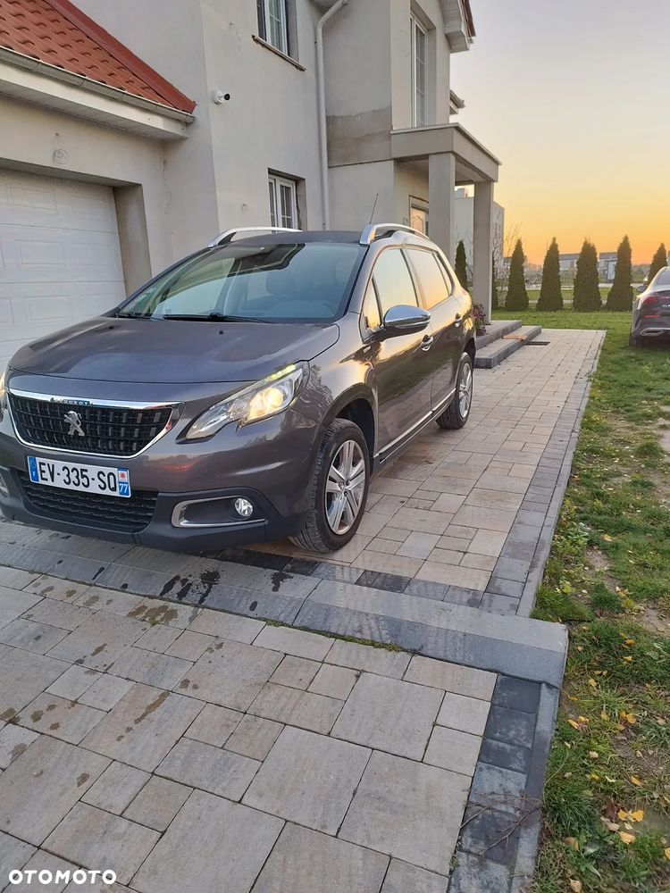 Peugeot 2008 - 1