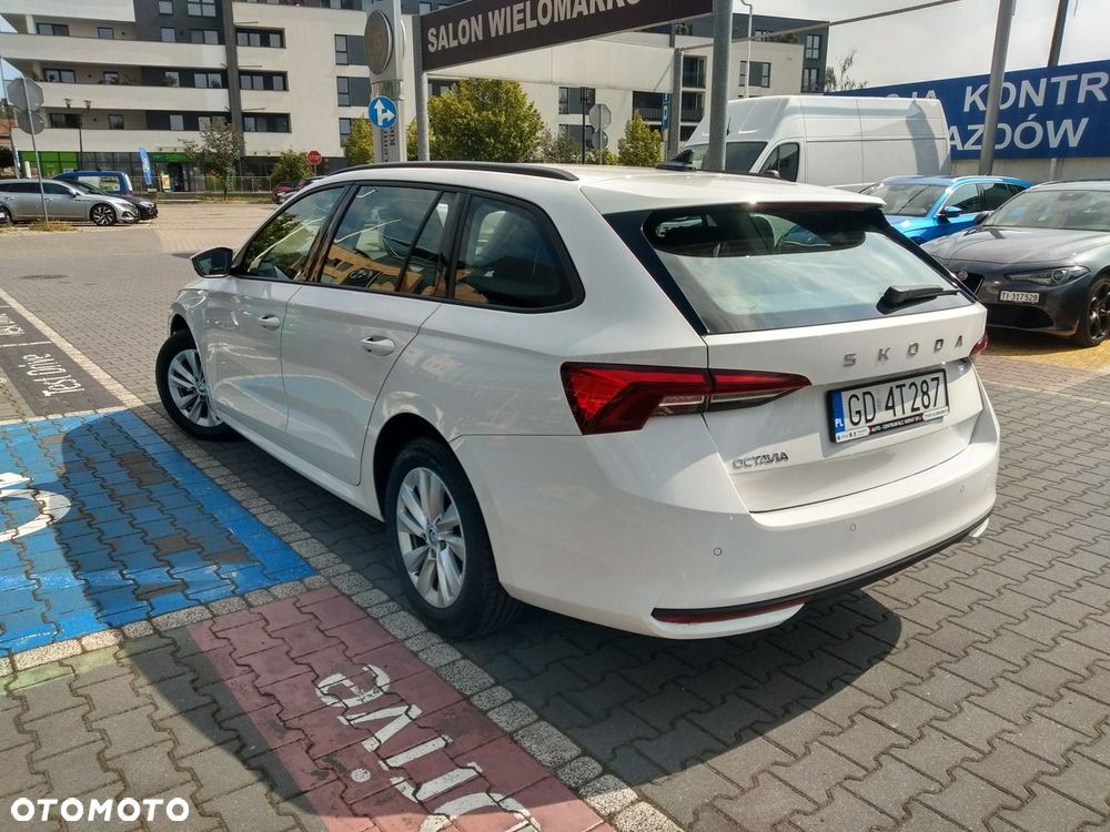 Skoda Octavia 1.5 TSI Essence - 6