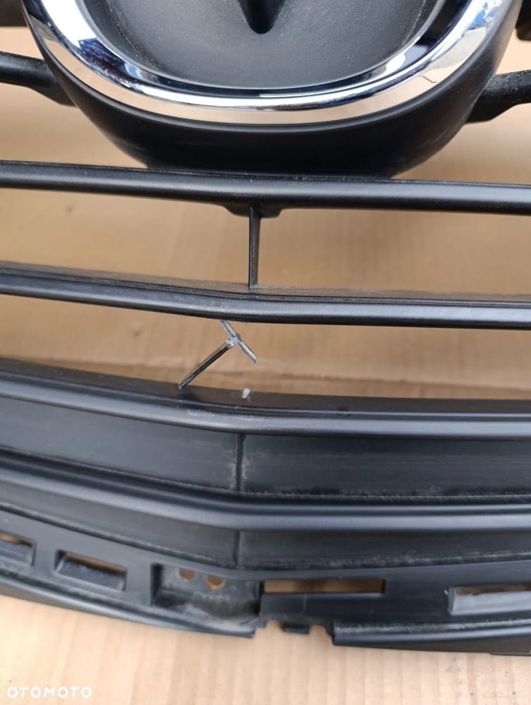 MAZDA CX-3 CX3 GRILL ATRAPA ZDERZAKA PRZÓD D10J-50712 - 2