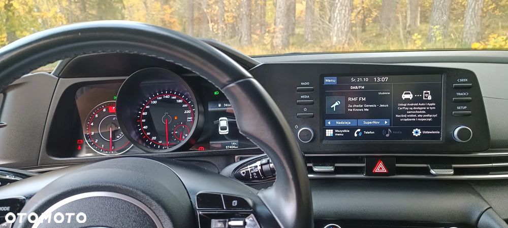 Hyundai Elantra - 9