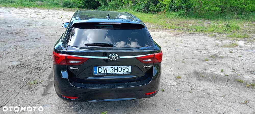 Toyota Avensis 1.8 Selection - 8