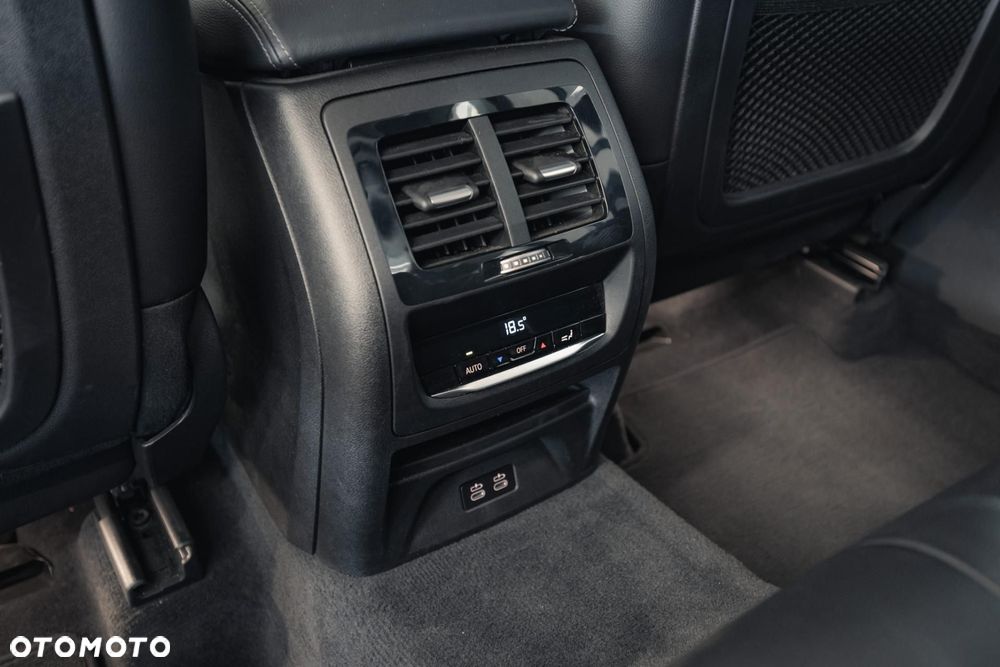 BMW X3 xDrive20d MHEV Advantage - 35