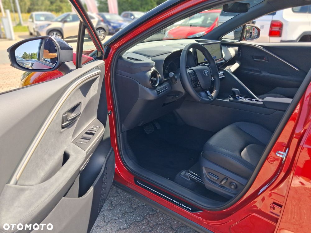 Toyota C-HR 2.0 PHEV Dynamic Force Executive - 16
