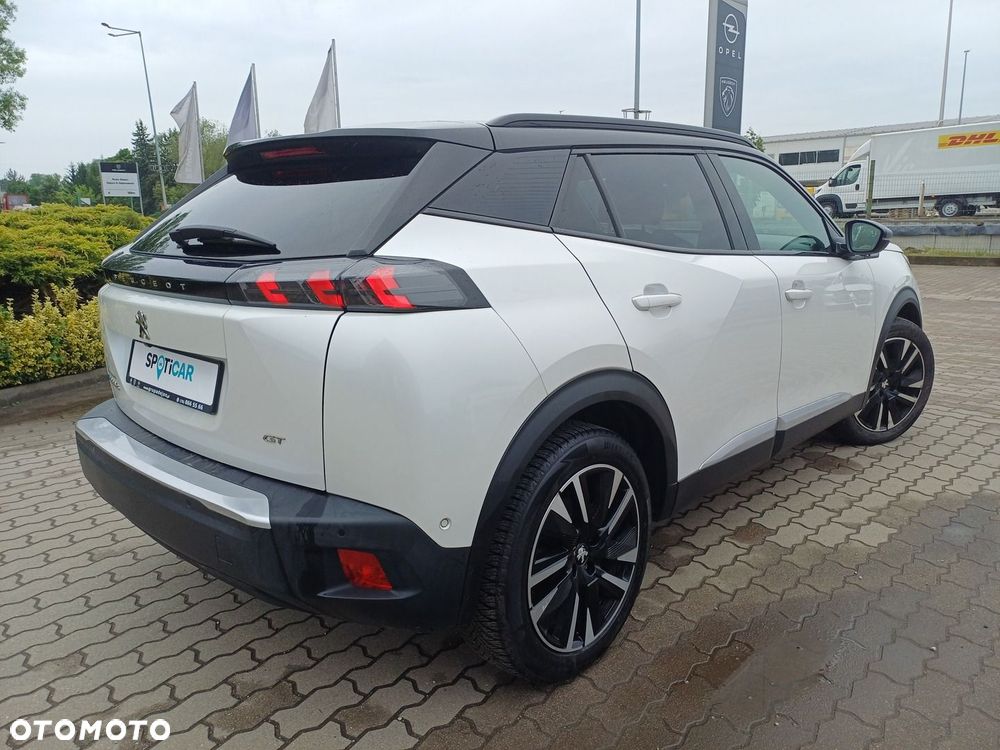 Peugeot 2008 - 6