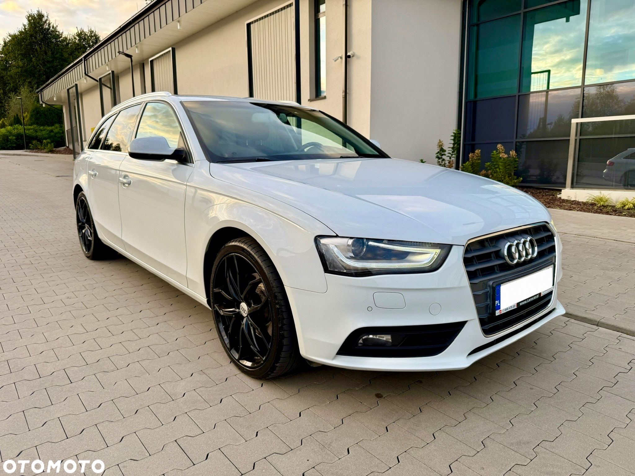 Audi A4 Avant 2.0 TDI - 1