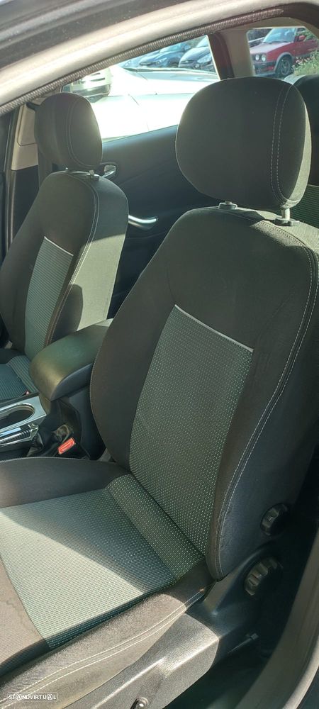 Ford Mondeo SW 1.8 TDCi ECOnetic - 17