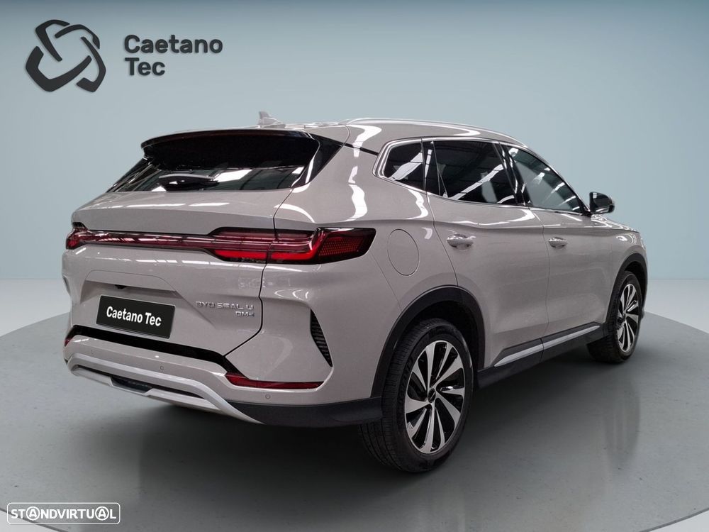 BYD Seal U - 8