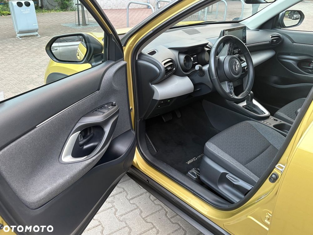 Toyota Yaris Cross Hybrid 1.5 Comfort - 19