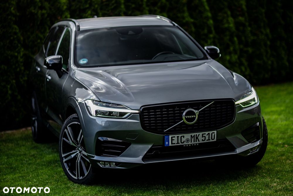 Volvo XC 60 B4 D AWD R-Design - 4