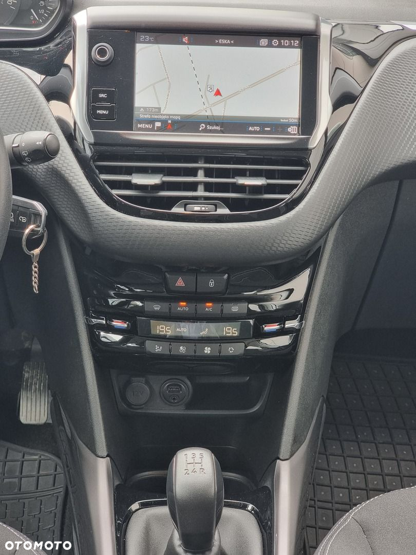 Peugeot 2008 1.2 Pure Tech Active S&S - 35