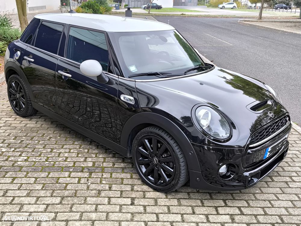MINI 5 Portas Cooper SD Auto - 18