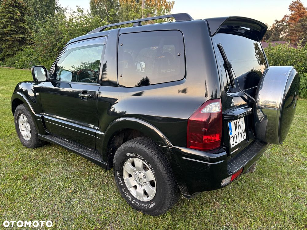 Mitsubishi Pajero 3.2 DID 5os (lea) - 25
