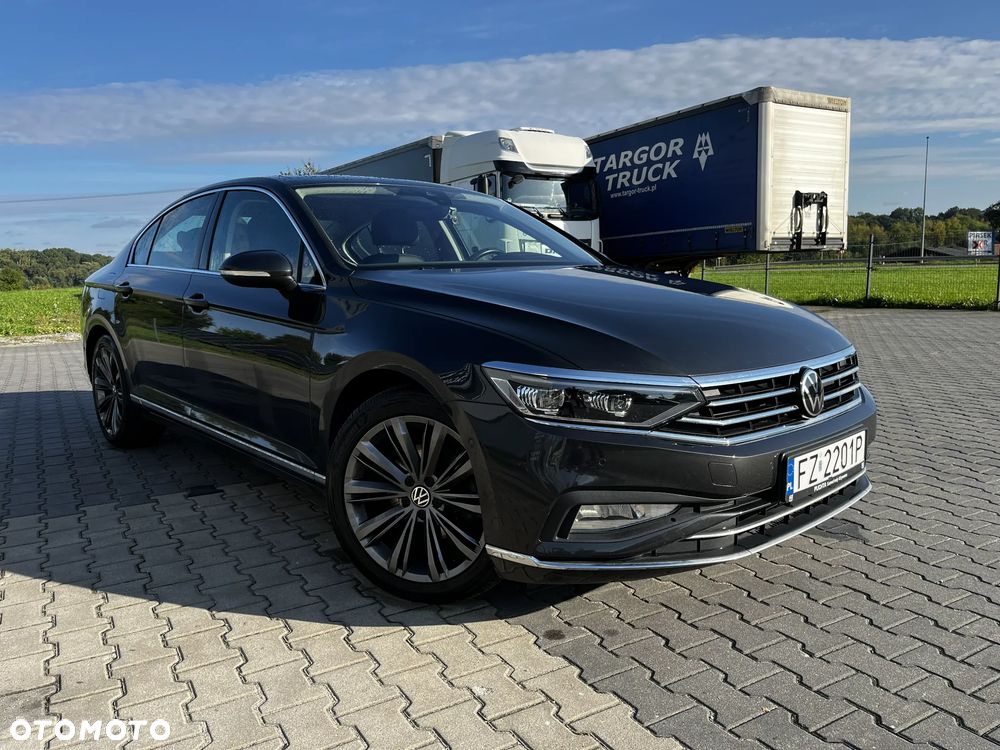 Volkswagen Passat 2.0 TDI EVO Elegance DSG - 1