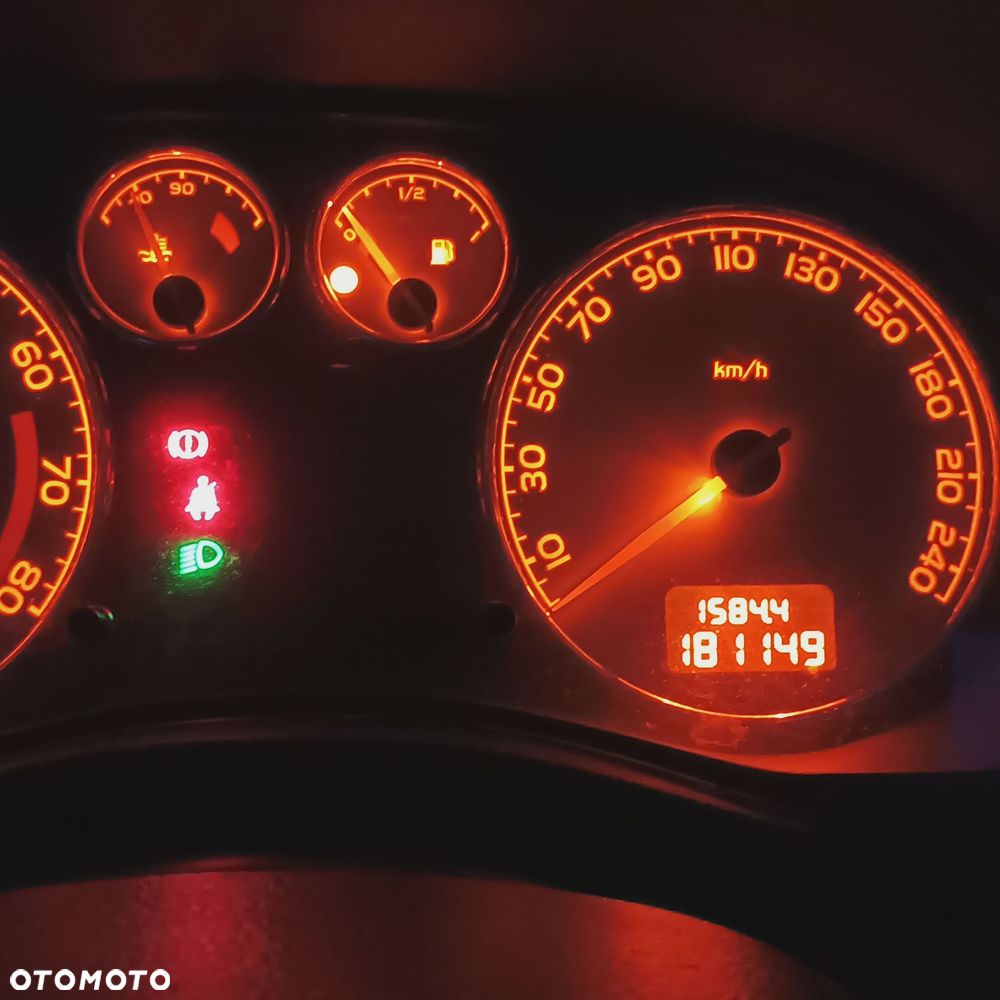 Peugeot 307 CC - 7