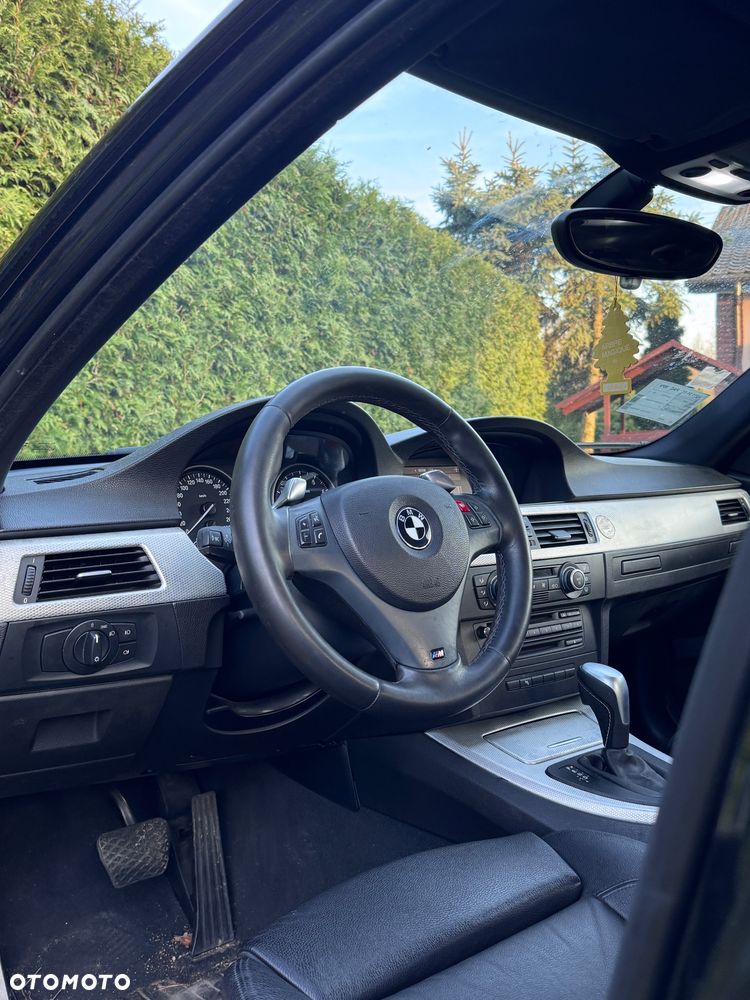 BMW Seria 3 335i Edition Sport - 18