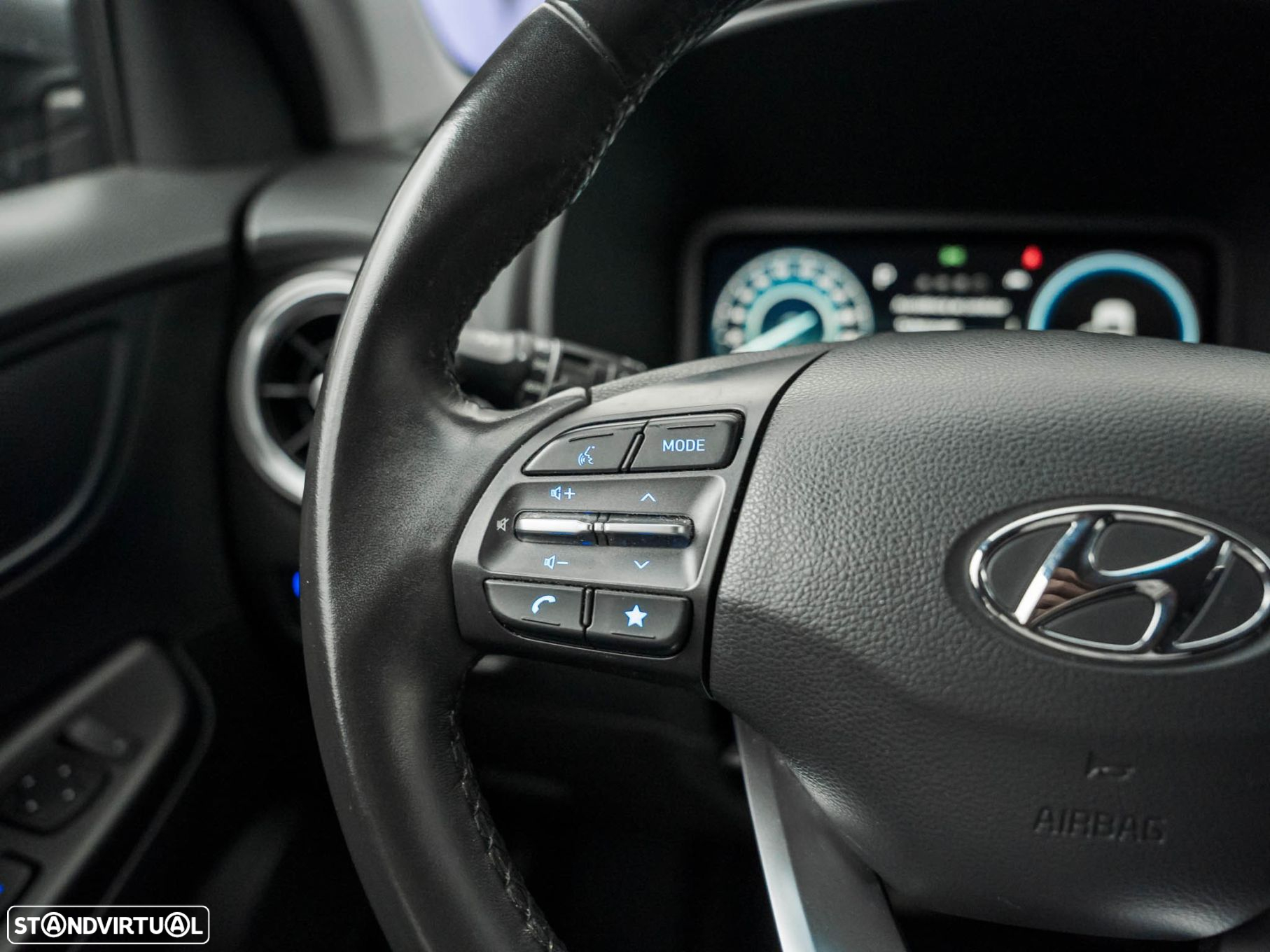 Hyundai Kauai EV 64 kWh Premium - 24