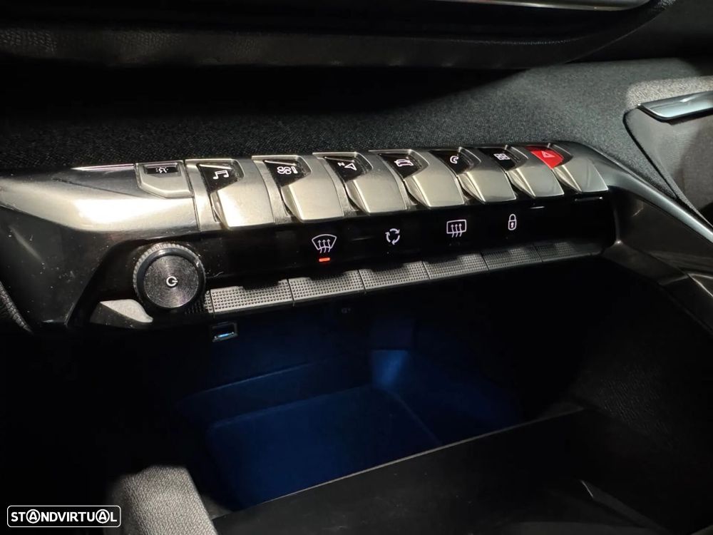 Peugeot 3008 1.2 PureTech GT - 22