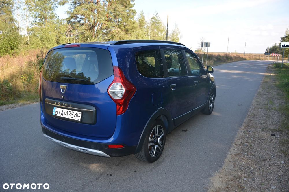 Dacia Lodgy TCe 130 GPF (7-Sitzer) Stepway - 5