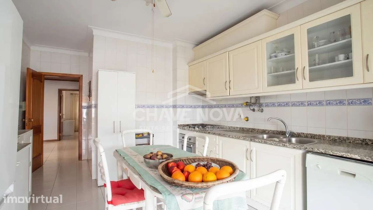 Apartamento T3 no centro S. M. Feira  Terraço, Garagem Fechada e Sótão - Grande imagem: 4/29
