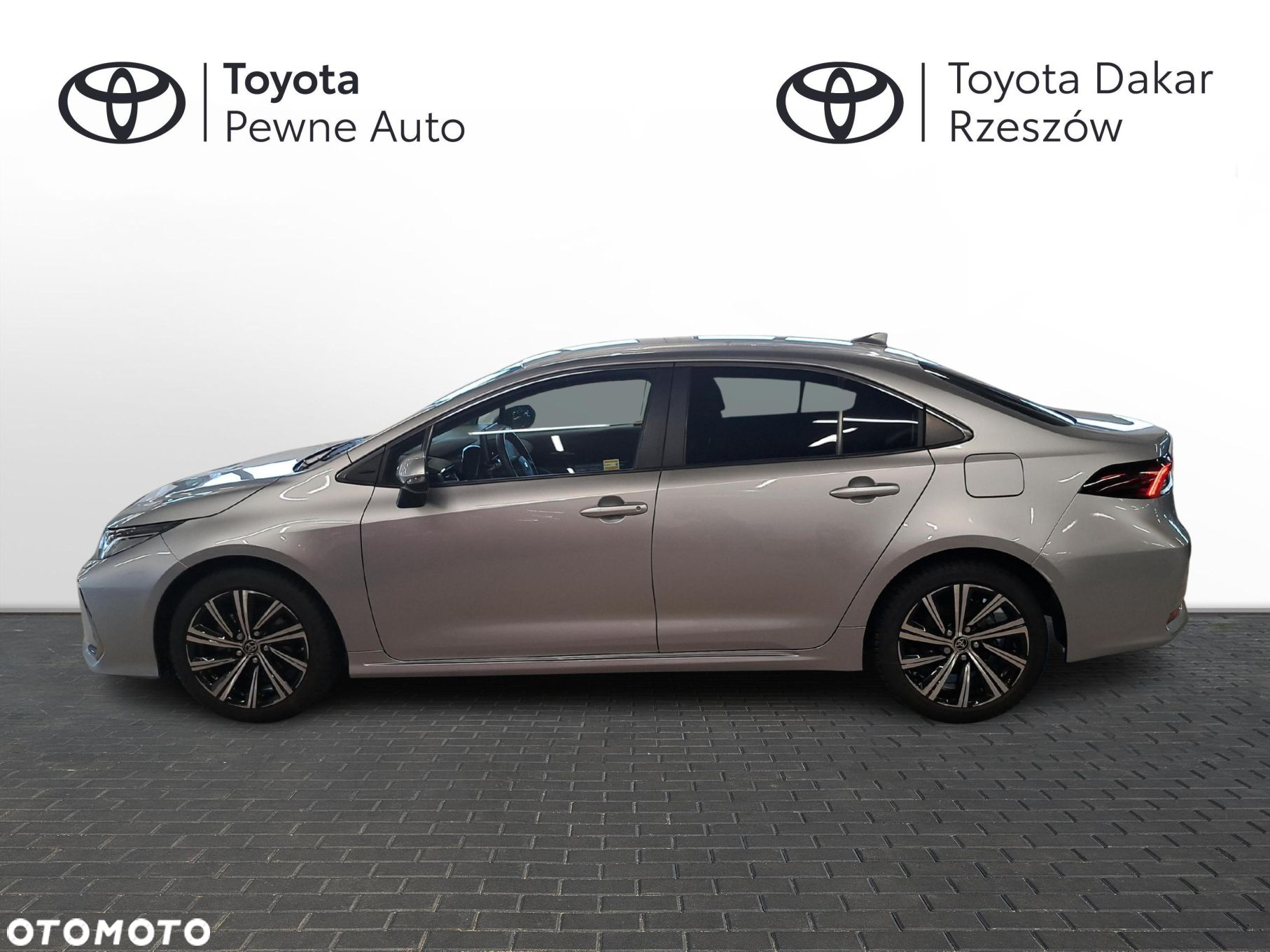 Toyota Corolla - 2