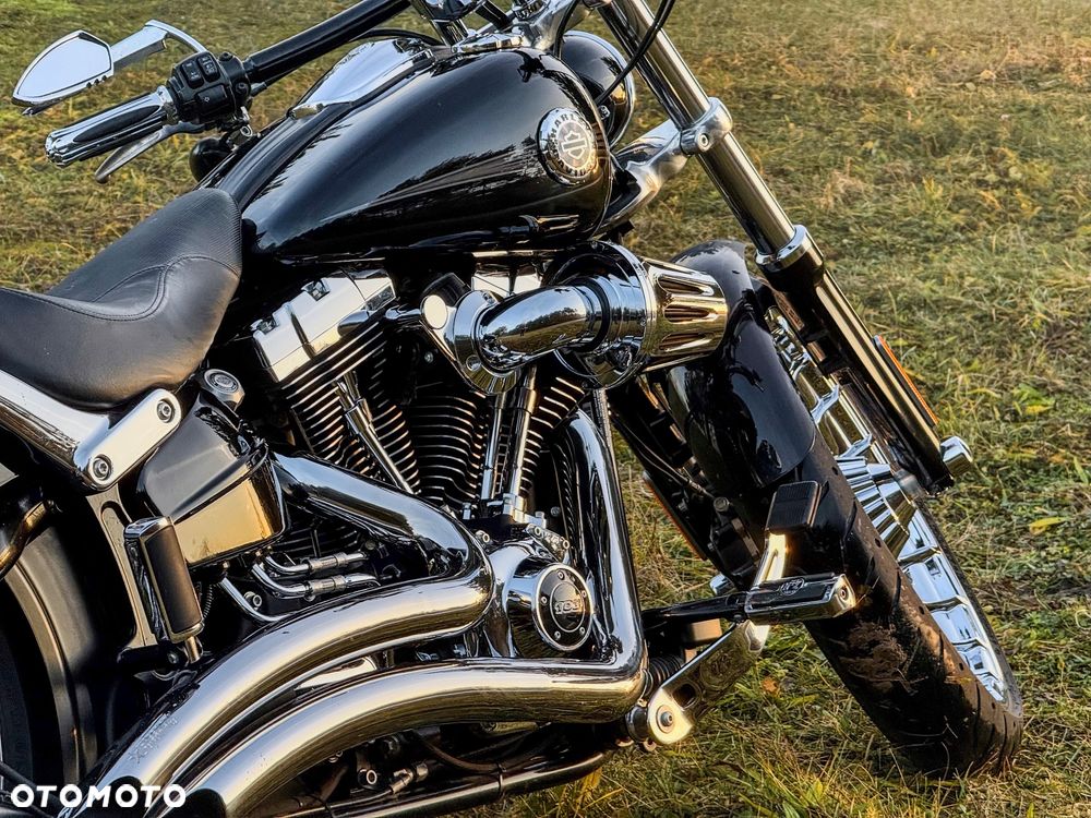 Harley-Davidson FXSB Breakout - 26