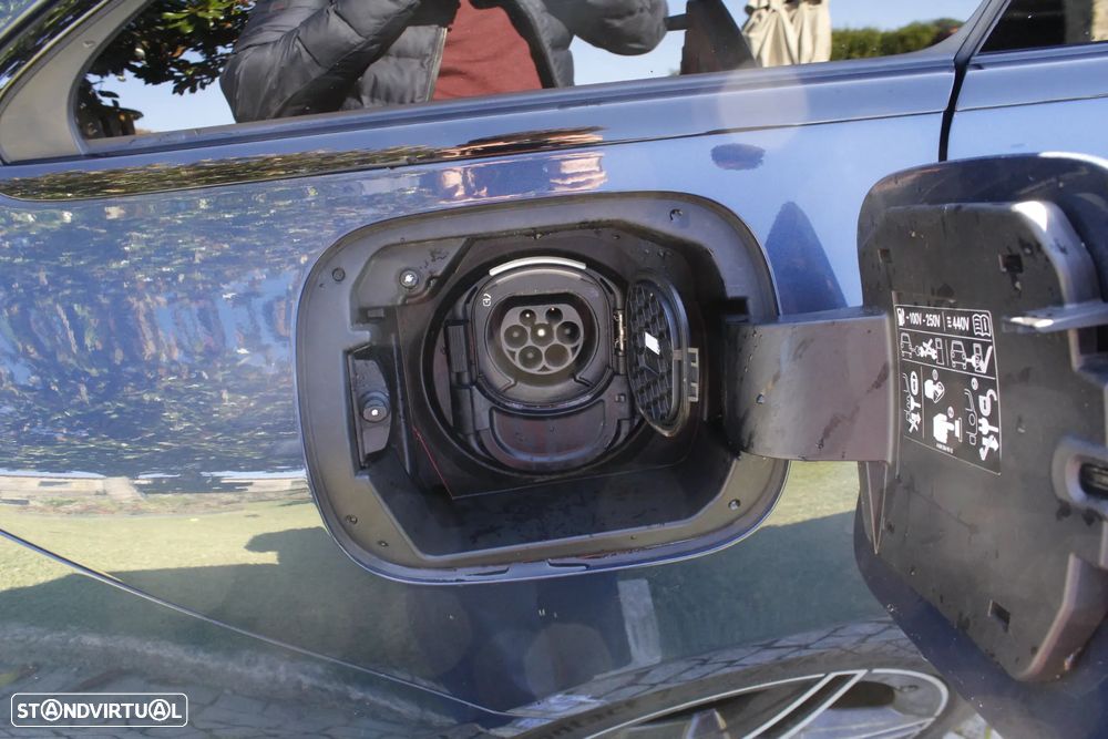 Mercedes-Benz CLA 250 e 8G-DCT AMG Line - 50