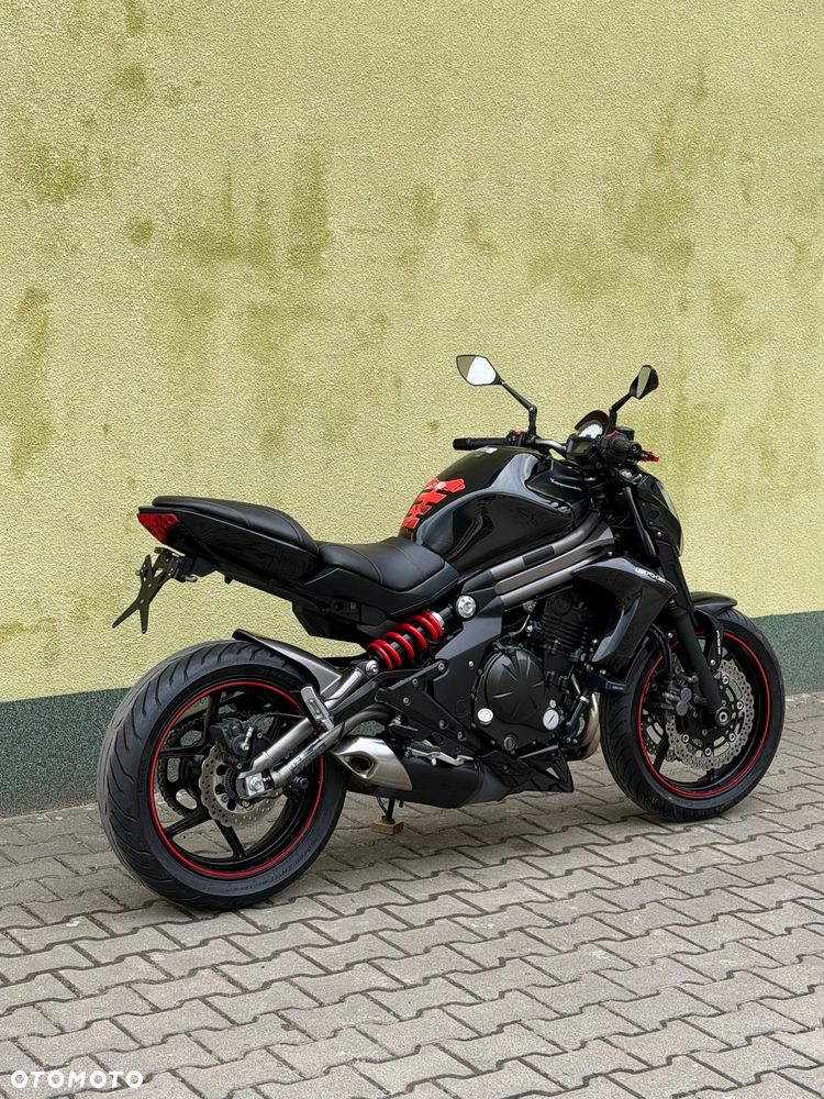 Kawasaki ER - 10