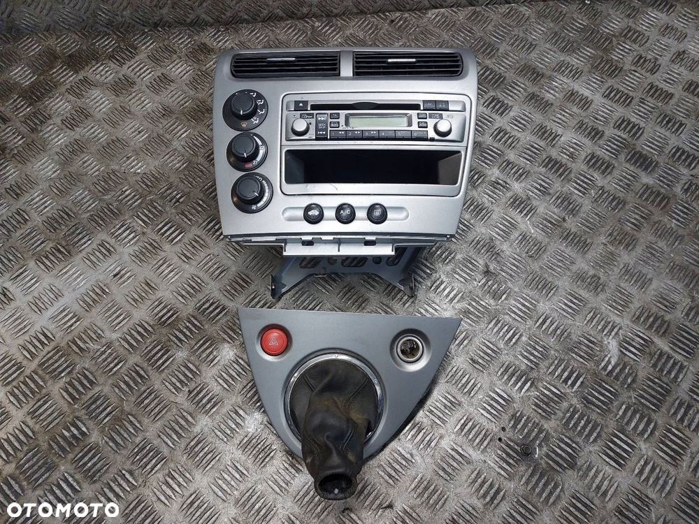 RADIO ODTWARZACZ + PANEL NAWIEWU + RAMKA KRATKA HONDA CIVIC VII HB - 1