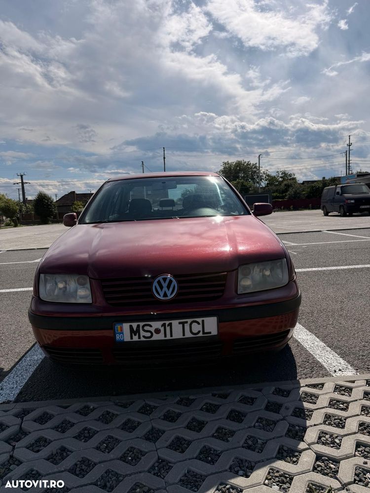 Volkswagen Bora 1.9TDI Comfortline - 10