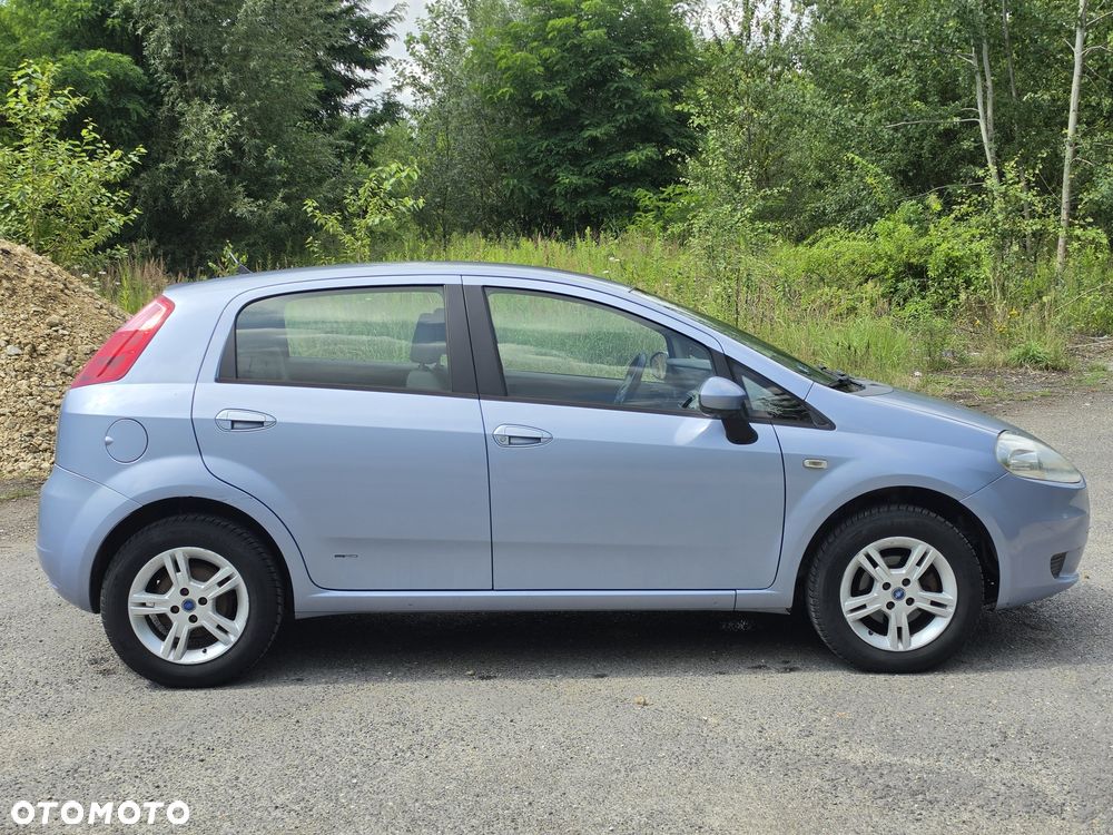 Fiat Grande Punto - 5