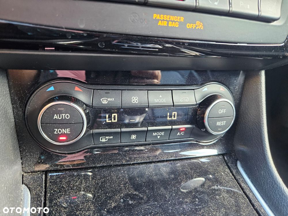 Infiniti QX - 26