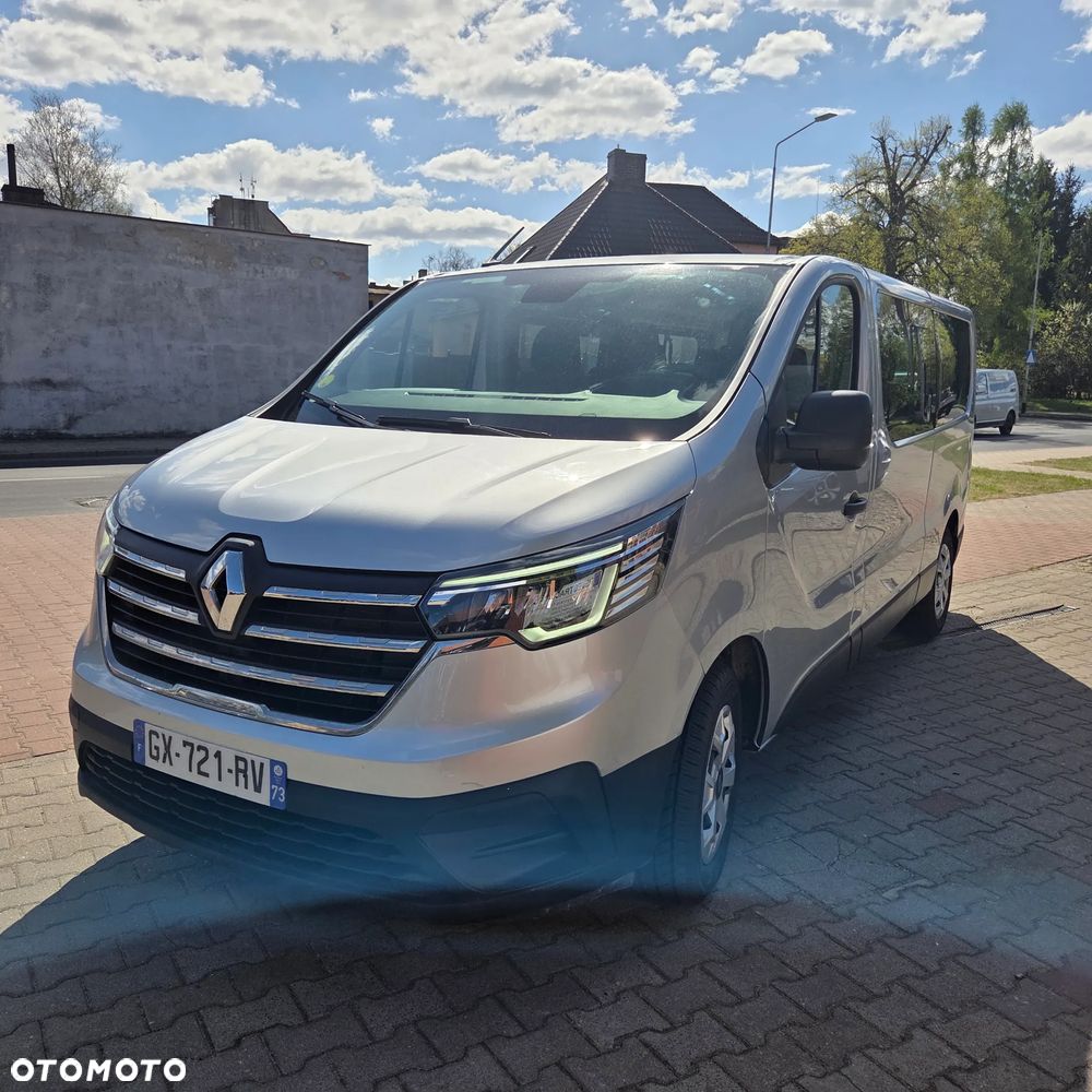 Renault Trafic 2.0 dCi - 13